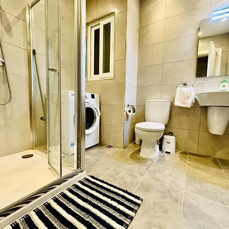 Stylish 2 Bedrooms In * Gzira